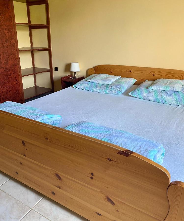 Toereki 34 Vendeghaz Apartment Сиофок Екстериор снимка